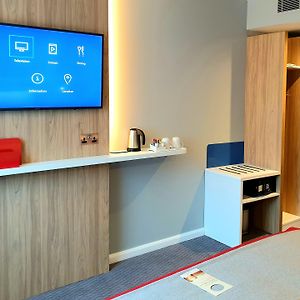 Standard Zimmer mit zwei Einzelbetten